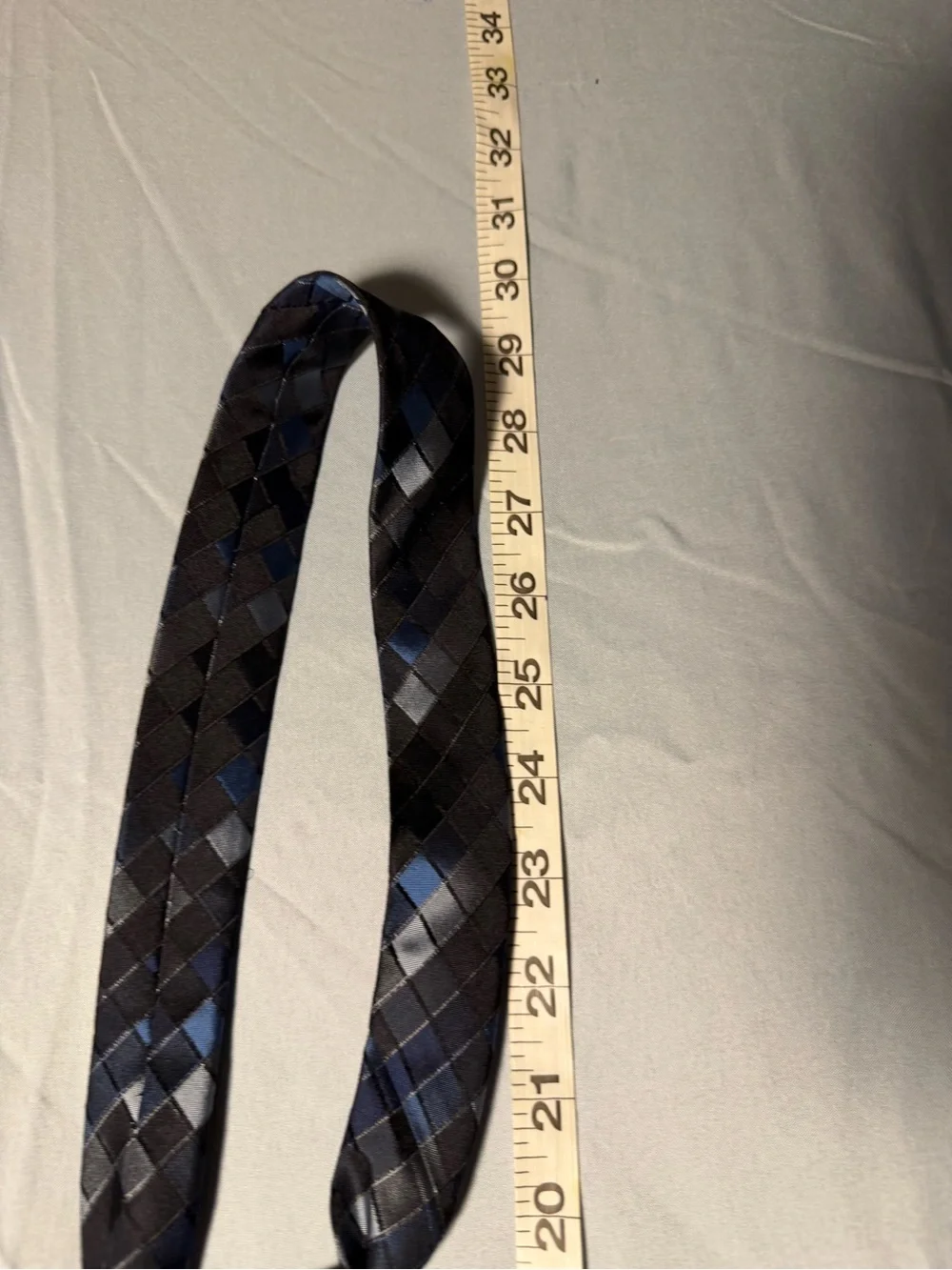 Men's Blue and Gray Diamond-Pattern Tie - Classic Formal. Roberto Villini tie